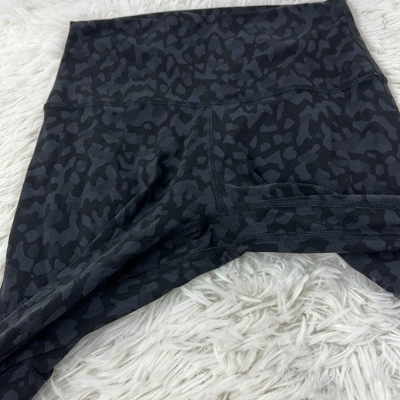 Lululemon Align Crop *21" Formation Camo Deep Coal Multi - Picture 3 of 6